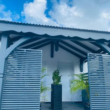 Apartmán K'Noly Baie-Mahault Exteriér fotografie